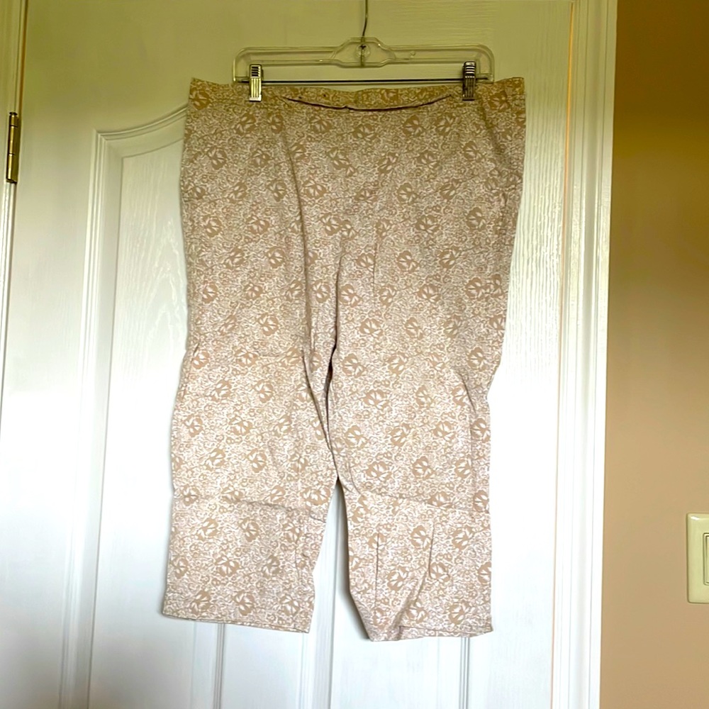 White Stag capris